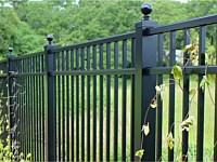 <b>Alumi-Guard 3-Rail Residential Ascot Aluminum Fence 2</b>